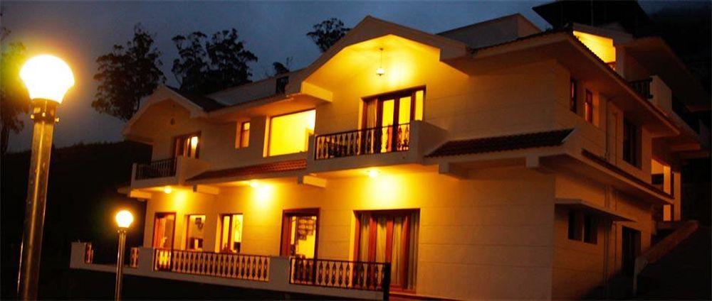 Berry Hills Resort Утакаманд Экстерьер фото