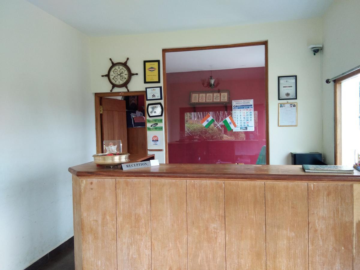 Berry Hills Resort Утакаманд Экстерьер фото