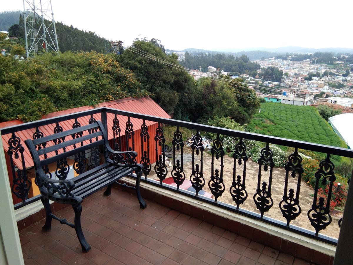 Berry Hills Resort Утакаманд Экстерьер фото