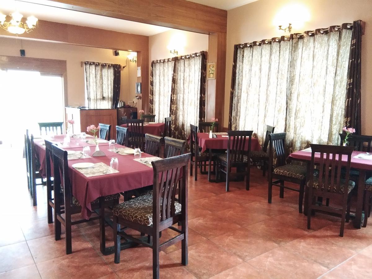 Berry Hills Resort Утакаманд Экстерьер фото